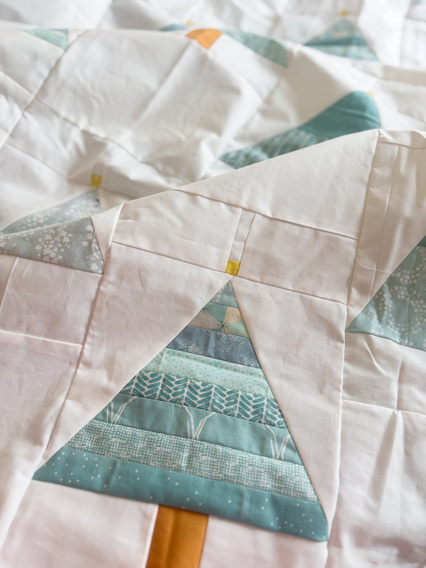 Tree Top Tidings PDF Quilt Pattern